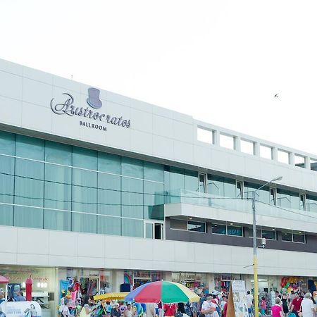 Complex Aristrocratos Mamaia Exterior foto
